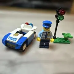 LEGO® Juniors Traffic Light Patrol パトカー