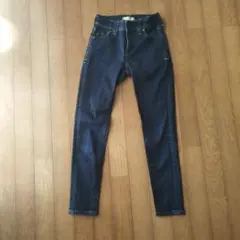 ヤヌーク　スキニーデニム　22size　パトリシア