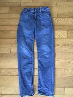 UNIQLOユニクロ　ストレートジーンズ　150
