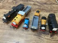 トーマス 鉄道玩具セット 多色