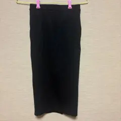 黒 スリット入り タイトスカート