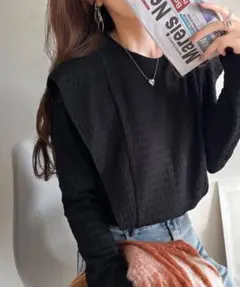 後ろ姿まで360°美人見えジャガード素材ラッフルフリルショルダー