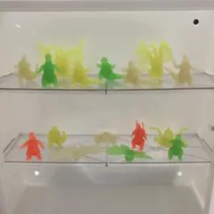 【当時物】ゴジラ 入場者特典 ガチャガチャ 光る 塩ビ レトロのサムネイル