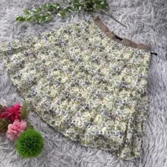 ✨INED✨サイズ7(S) 花柄 ティアード フレアスカート ひざ丈のサムネイル
