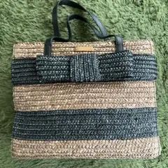 kate spade ブラウンと黒のストライプのカゴバッグ
