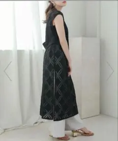 Item thumbnail for item 9fd6c7d0-a247-4cca-83fc-90658a7f81fe