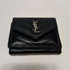 希少 シルバー金具 サンローラン 三つ折り ウォレット 財布のサムネイル