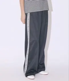 beautiful people トリコットジャージーワイドパンツ　値下げ！のサムネイル