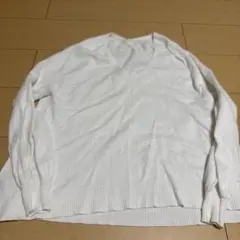 GU ホワイト Vネック セーター