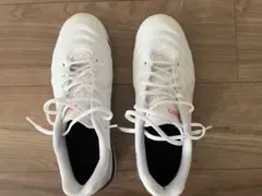 ASICS CALCETTO フットサルシューズ ホワイト/レッド　27センチ