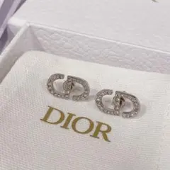 【1/31 23:59までの出品】Petit CD スタッドピアス