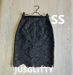 저스글리티 JUSGLITTY 총 레이스 타이트 스커트 플로랄 패턴 회색