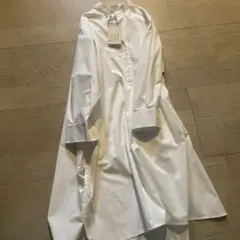 新品未使用ロングワンピース 白