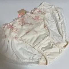 Item thumbnail for item c86535ad-ed40-4111-892f-5113db0feab2