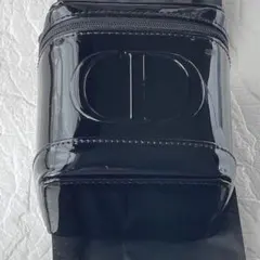 クリスチャンディオール　エナメル　黒　ポーチ　　バニティ　ノベルティ　2026