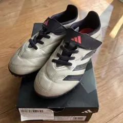 adidas Predator トレーニングシューズ　21センチ