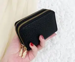 ブラック コインケース ゴールドファスナー　新品未使用