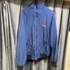 ナイロンジャケット 青