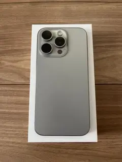 Apple iPhone 15 Pro ナチュラルチタニウム128GB