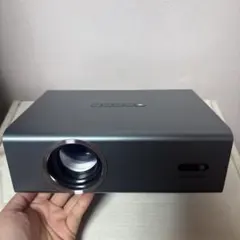 Q3 プロジェクター本体 一回使用 - メルカリ