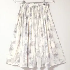 ROPÉ PICNIC エアリープリーツ フレアスカート ホワイト系のサムネイル