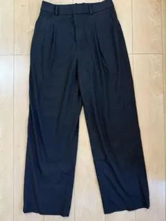 ユニクロ　タックワイドパンツ　Lサイズ　ブラック