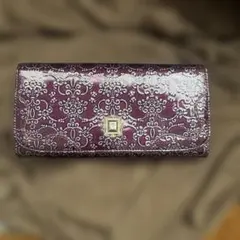 美品 ANNA SUI 長財布 エナメルドルチェシリーズ ステンドグラス