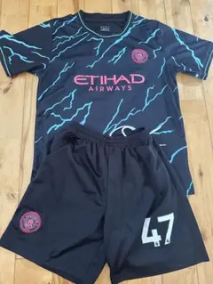 160cmサッカー練習着上下セットのサムネイル
