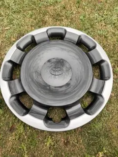 4644【送込】トヨタ シエンタ（グレードZ）ホイールキャップ 1枚
