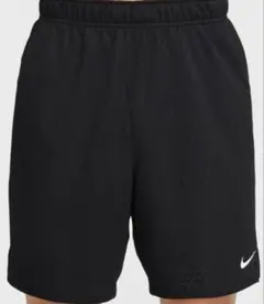 新品未開封　NIKE 18cm バーサタイル ショートパンツ