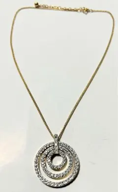 アビステ　ネックレス