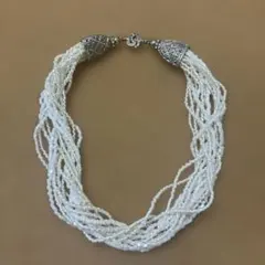 レトロ　ホワイトビーズ3種使い多層ネックレス