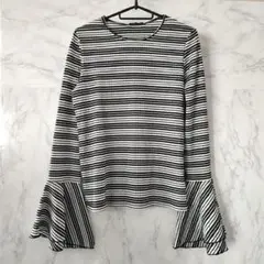 ZARA　ザラ　ストライプ フレアスリーブ トップス　サイズUSA M