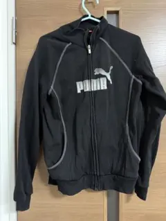PUMA ブラック ジップアップパーカー L