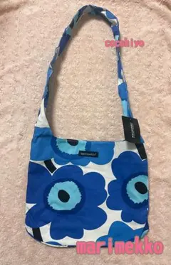 新品　marimekkoマリメッコ　ショルダーバッグ　青　ウニッコ　ブルー　花柄のサムネイル