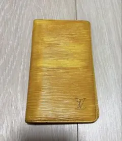 LOUIS VUITTON エピレザー　手帳カバー
