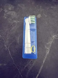 【新品未開封】Oral-B 替えブラシ マルチアクション 正規品のサムネイル