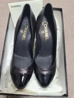 CELINE 黒 レザー ポインテッドトゥパンプス 37.5 メタルキャップ CELINE 黒 レザー ポインテッドトゥパンプス 37.5 メタル