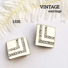 1335 ヴィンテージ イヤリング 白 エナメル 四角 ラインストーン