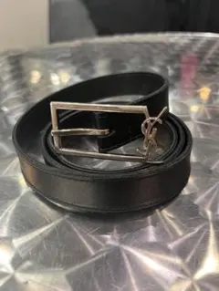 Saint Laurent ベルト YSL カサンドラ　レザー　ブラック　黒のサムネイル