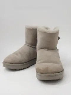 UGG アグ ムートンブーツ リボン付き グレーカラー 23㎝ レディース