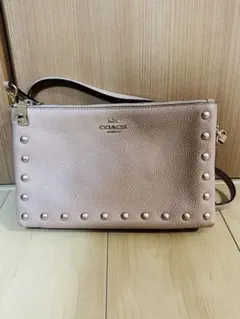 COACH ピンクレザーショルダーバッグ