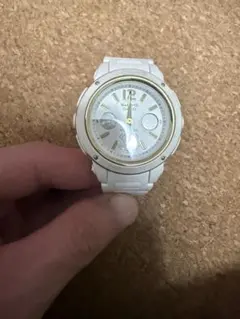NEWS✕ローソンコラボ G-SHOCK 白 - メルカリ