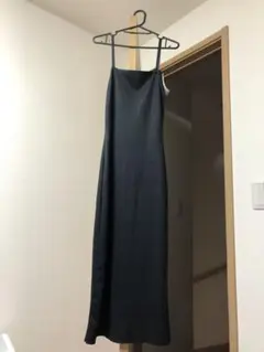 最終直下げ早い勝ちZARA新品ザラノスリーブワンピース