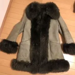 ムートンコート