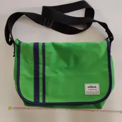 mobus ショルダーバッグ グリーン