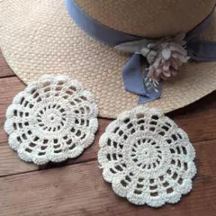 ヴィンテージ　コットン製レース編みコースター 2枚セット