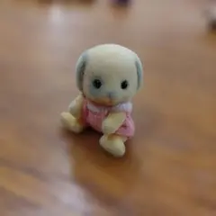 실바니안 패밀리 アイボリーいぬの赤ちゃん赤ちゃん 人形 レア