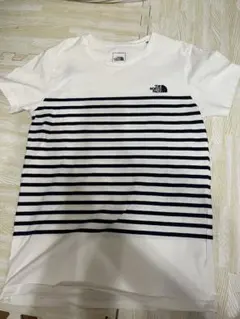 THE NORTH FACE ボーダーTシャツのサムネイル