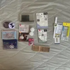 ダイソー　キャンドアイシャドウパレット 腕時計 電池などセット